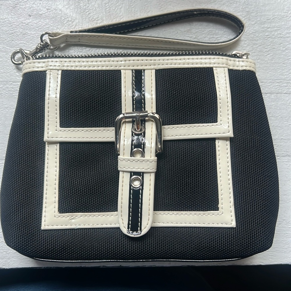 Black and White Isabella Fiore Wristlet.